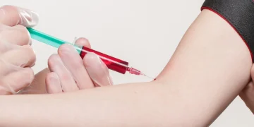 Le HAM Index : Ce test sanguin qui pourrait percer les mystères de votre âge réel