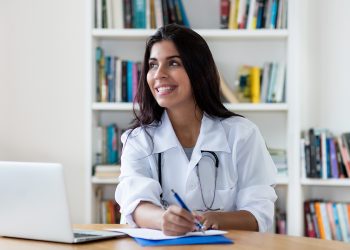 Quand votre médecin peut-il vous dire « au revoir » ? Droits et limites expliqués