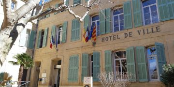 découvrez la mutuelle communale de pertuis, qui offre des options de couverture santé adaptées aux besoins de ses habitants. profitez d'un service de proximité, de conseils personnalisés et d'offres avantageuses pour garantir votre bien-être et celui de votre famille.