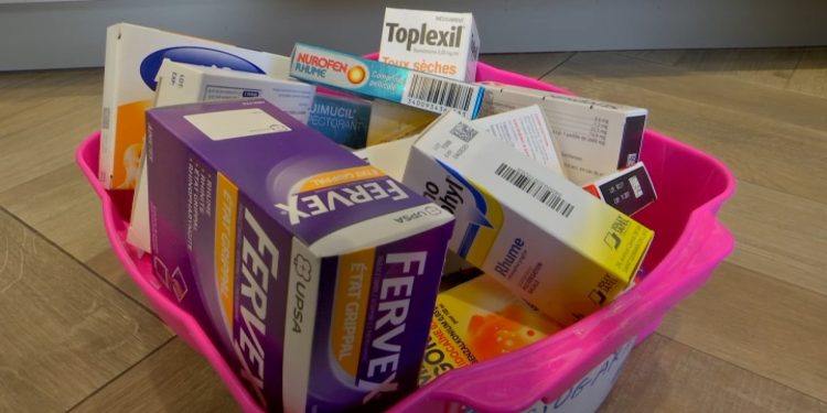 découvrez notre guide complet sur les médicaments remboursés en france. informez-vous sur les conditions d'éligibilité, les remboursements disponibles et les démarches à suivre pour bénéficier de la prise en charge de vos traitements. prenez soin de votre santé tout en maîtrisant vos dépenses.