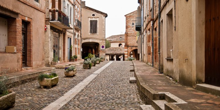 découvrez la mutuelle auvillar, votre partenaire santé pour une couverture adaptée à vos besoins. profitez de services personnalisés, de conseils santé et d'un accompagnement de qualité. protégez-vous et votre famille en choisissant une mutuelle qui vous comprend.