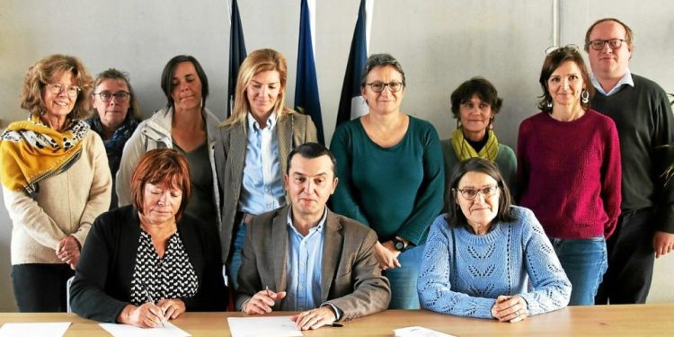 découvrez la mutuelle communale de plouzané, une solution de santé accessible et adaptée à tous les habitants. bénéficiez de garanties solides et d'un accompagnement personnalisé pour vous et votre famille.