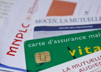 découvrez notre comparatif des mutuelles seniors pour 2025. comparez les prix et les garanties pour choisir la couverture santé adaptée à vos besoins et profitez d'une retraite sereine.