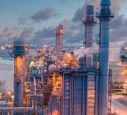 découvrez comment la hausse des coûts de santé représente un défi majeur pour les entreprises et explorez des solutions pour gérer cet impact financier.