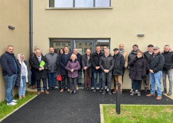 découvrez les différences d'investissement en santé entre les ménages actifs et les seniors, et comprenez leurs priorités et besoins spécifiques pour mieux gérer votre budget santé.