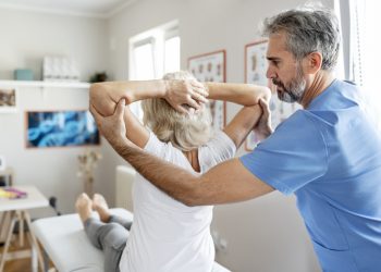 découvrez les informations essentielles sur un kinésithérapeute signalé pour consultations multiples, leurs implications et conseils pour choisir un professionnel de santé fiable.