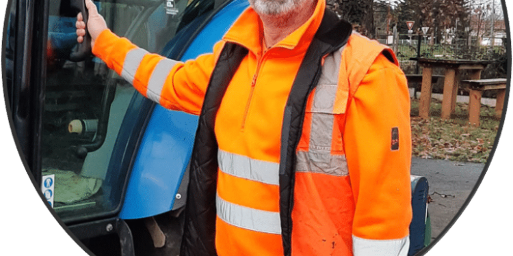 découvrez thierry maurette, directeur du territoire grand sud, expert en gestion et développement régional.