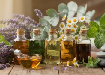 découvrez les bienfaits des huiles essentielles et leurs usages variés en médecines douces pour soulager naturellement votre corps et votre esprit.